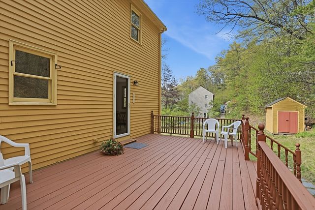 21 Valley, Groton, MA 01450