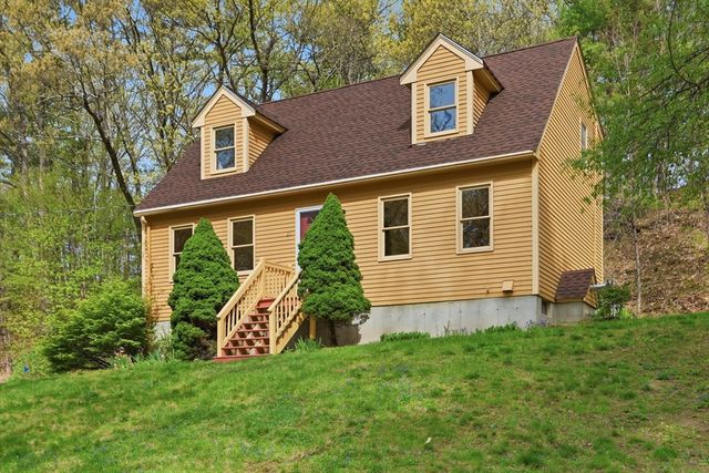 21 Valley, Groton, MA 01450