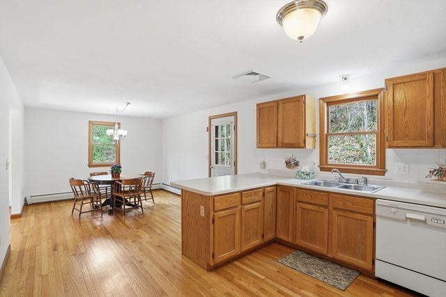 21 Valley, Groton, MA 01450