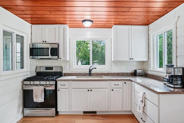 N3219 Cherry ROAD, Lake Geneva, WI 53147