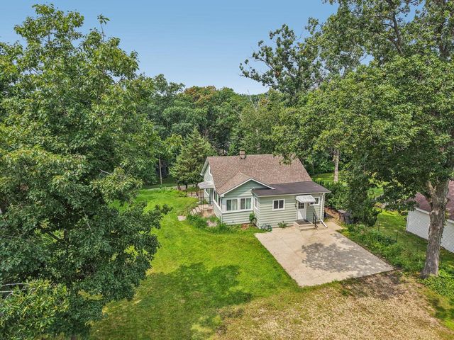 N3219 Cherry ROAD, Lake Geneva, WI 53147