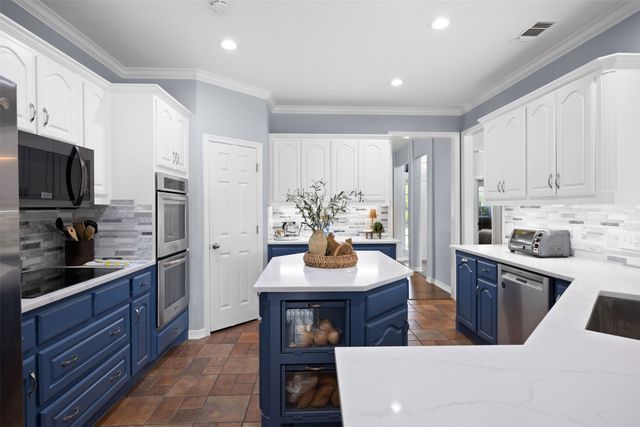 4111 Joe Wilson Road, Midlothian, TX 76065