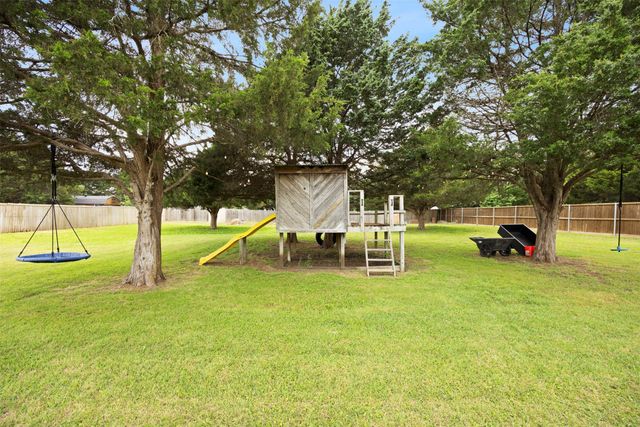 4111 Joe Wilson Road, Midlothian, TX 76065
