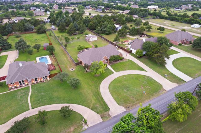 4111 Joe Wilson Road, Midlothian, TX 76065