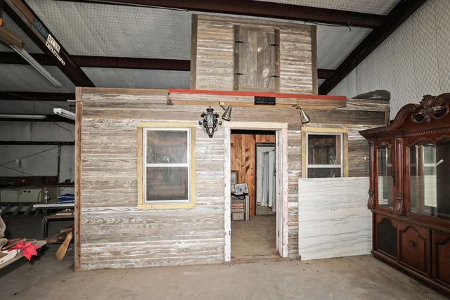 2001 NW 13TH Avenue, Amarillo, TX 79107