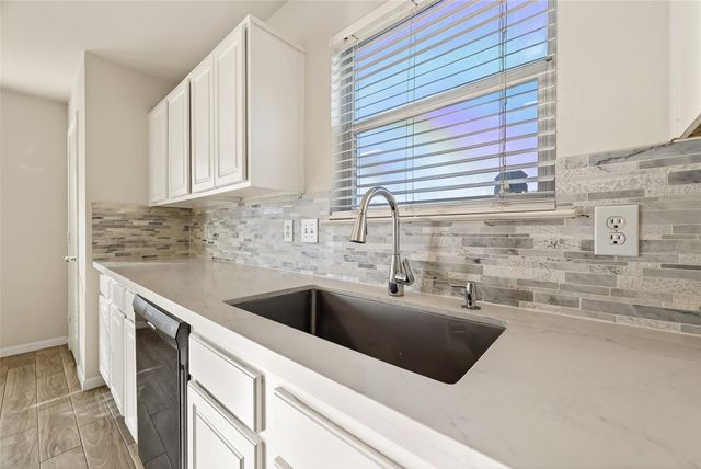 6523 Mildenhall Court, Houston, TX 77084