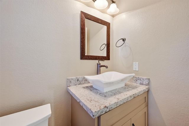 6523 Mildenhall Court, Houston, TX 77084