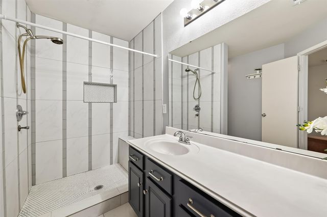 6523 Mildenhall Court, Houston, TX 77084