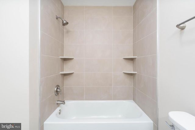 1691 W WALNUT RD, Vineland, NJ 08360