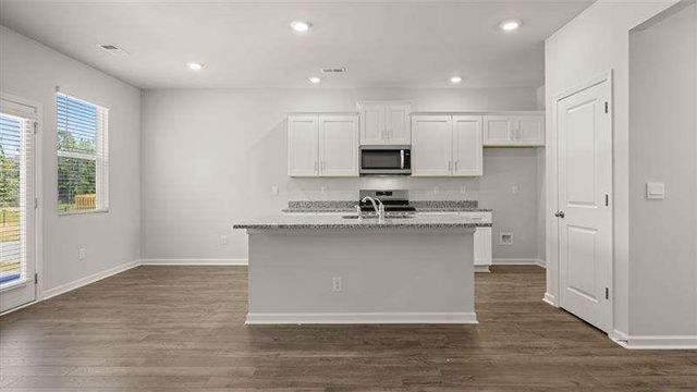 5437 Baybrook Circle, College Park, GA 30349