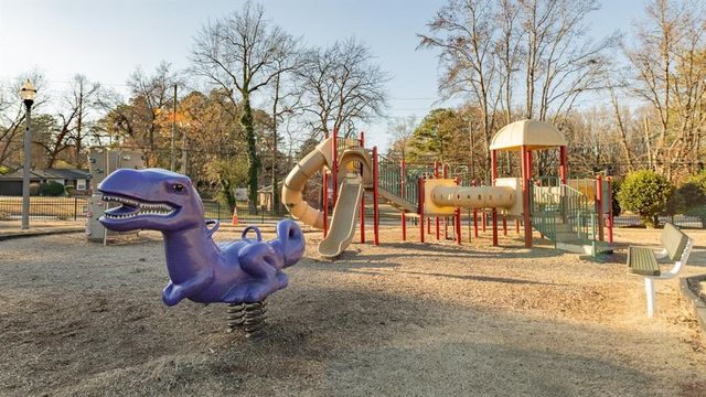 5437 Baybrook Circle, College Park, GA 30349