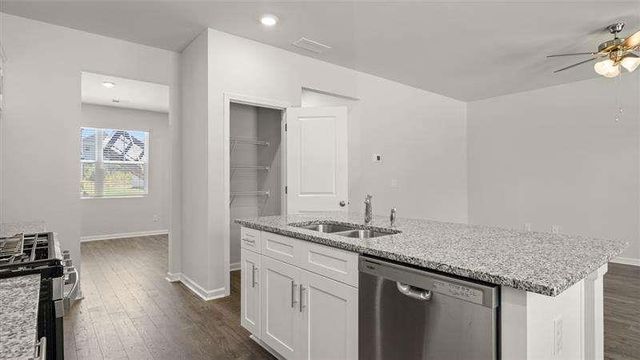 5437 Baybrook Circle, College Park, GA 30349