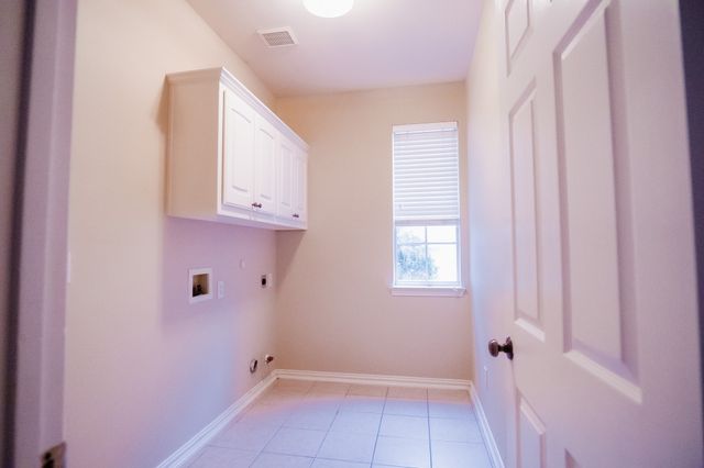 3404 Wimbledon Drive, Highland Village, TX 75077