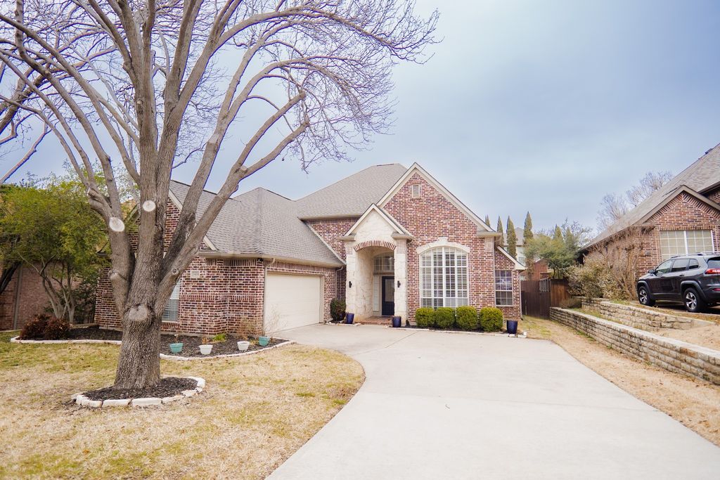 3404 Wimbledon Drive, Highland Village, TX 75077