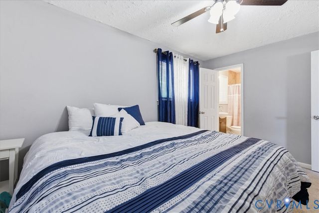 20018 Roosevelt Ave, South Chesterfield, VA 23834