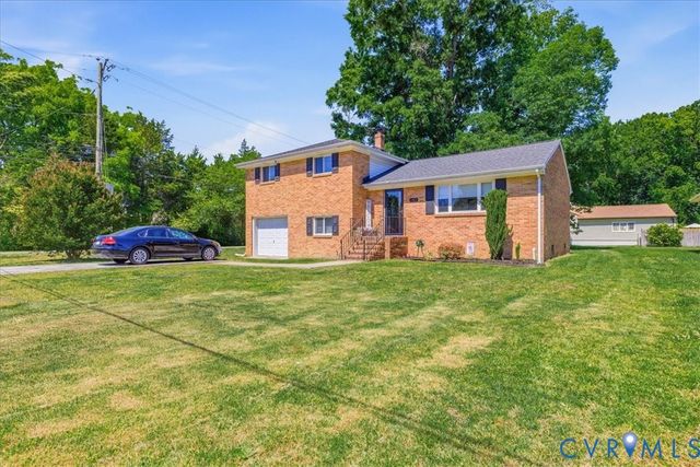 20018 Roosevelt Ave, South Chesterfield, VA 23834