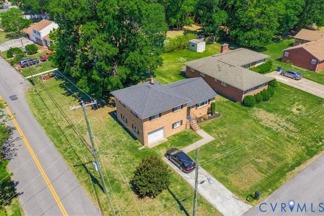20018 Roosevelt Ave, South Chesterfield, VA 23834