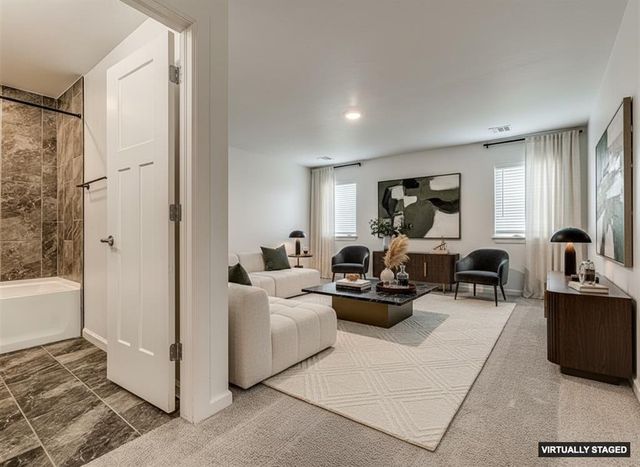 14524 Giverny Lane, Yukon, OK 73099