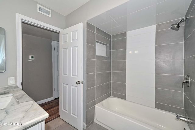 9301 W GLEN OAKS Circle N, Sun City, AZ 85351