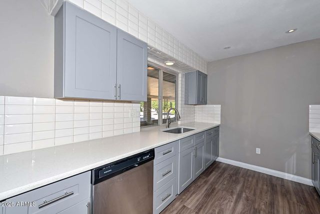 9301 W GLEN OAKS Circle N, Sun City, AZ 85351