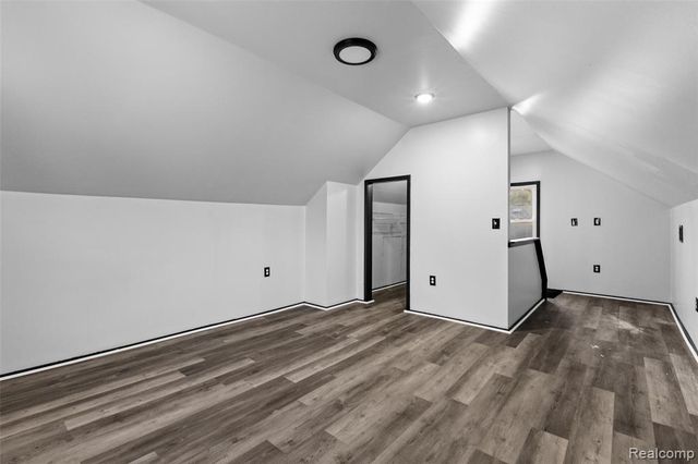 929 White Avenue, Lincoln Park, MI 48146