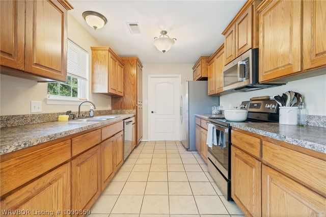 431 Ray Lane, Alma, AR 72921