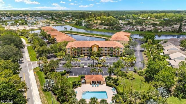 10030 Maddox LN 206, Bonita Springs, FL 34135