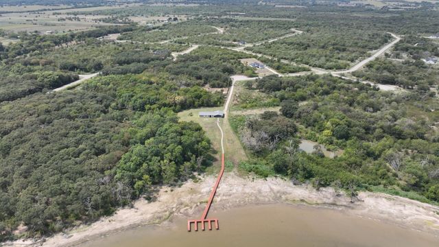 7077 County Road 4042, Kemp, TX 75143