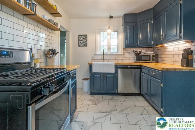 1718 Jennings Street, Bethlehem City, PA 18017
