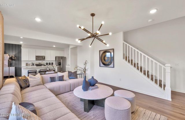 2515 Aiken Ridge Dr, Louisville, KY 40245