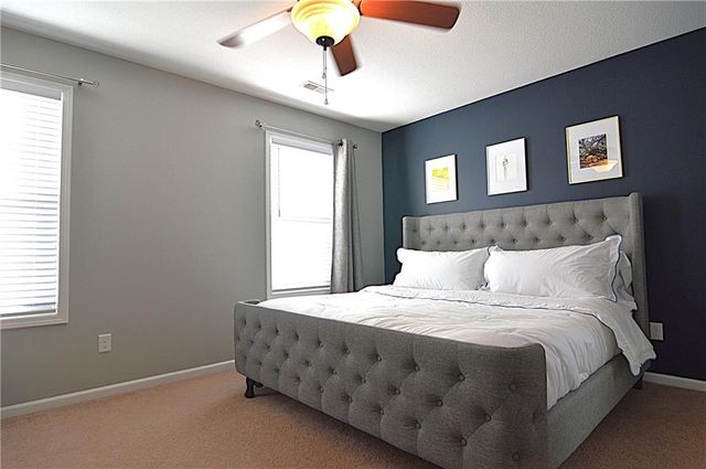 920 SW Ovation Drive, Lee's Summit, MO 64081