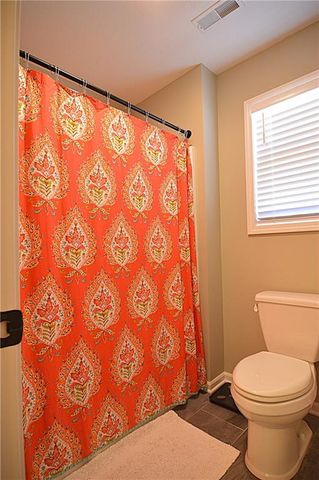 920 SW Ovation Drive, Lee's Summit, MO 64081