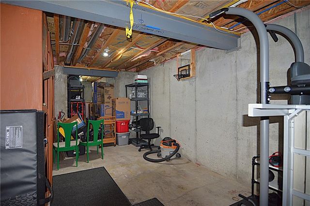 920 SW Ovation Drive, Lee's Summit, MO 64081