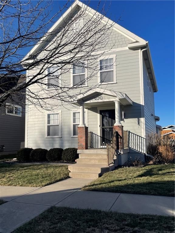 920 SW Ovation Drive, Lee's Summit, MO 64081