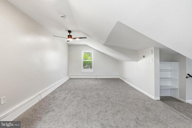 102 E OAK LN, Glenolden, PA 19036