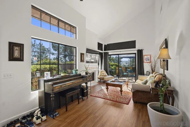 3756 Caminito Cielo Del Mar, San Diego, CA 92130