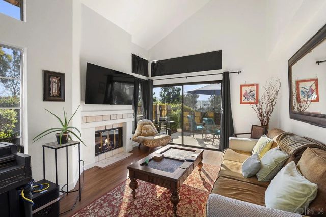 3756 Caminito Cielo Del Mar, San Diego, CA 92130