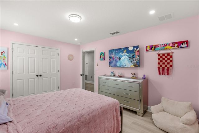 5867 SIERRA CROWN STREET, Mount Dora, FL 32757
