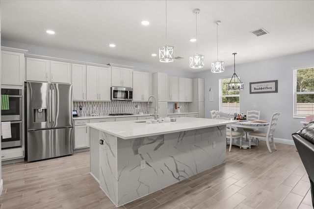 5867 SIERRA CROWN STREET, Mount Dora, FL 32757