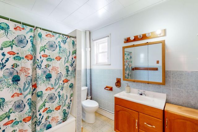 45 2nd Avenue, Rensselaer, NY 12144