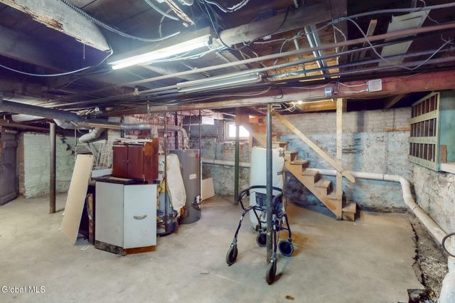 45 2nd Avenue, Rensselaer, NY 12144