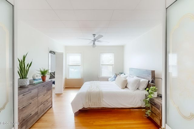 45 2nd Avenue, Rensselaer, NY 12144