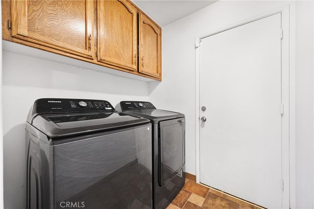 7204 Lacoste Lane, Bakersfield, CA 93309