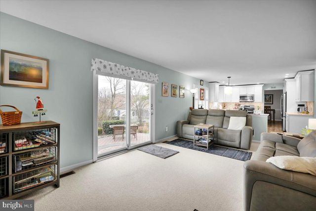 1102 PEPPER RIDGE DR, Reading, PA 19606