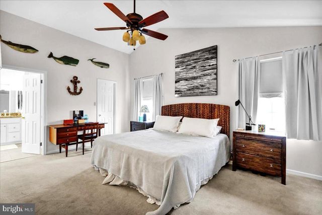 1102 PEPPER RIDGE DR, Reading, PA 19606