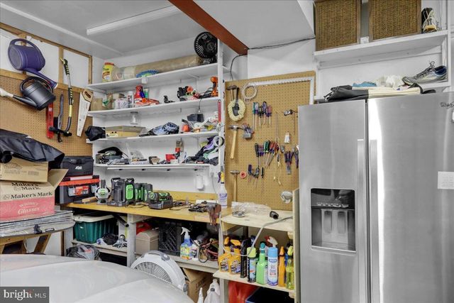 1102 PEPPER RIDGE DR, Reading, PA 19606