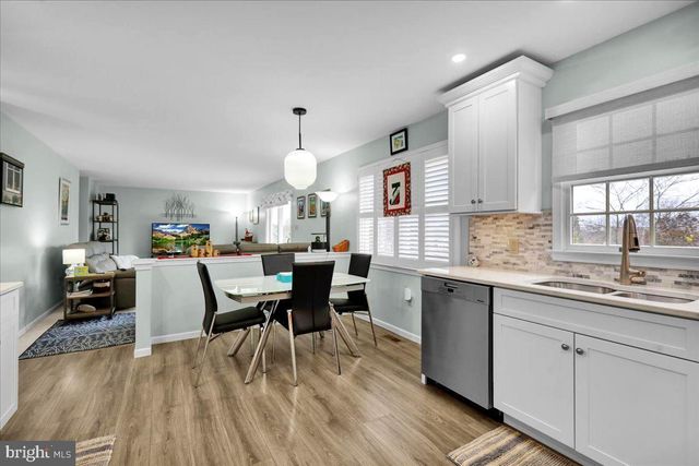 1102 PEPPER RIDGE DR, Reading, PA 19606