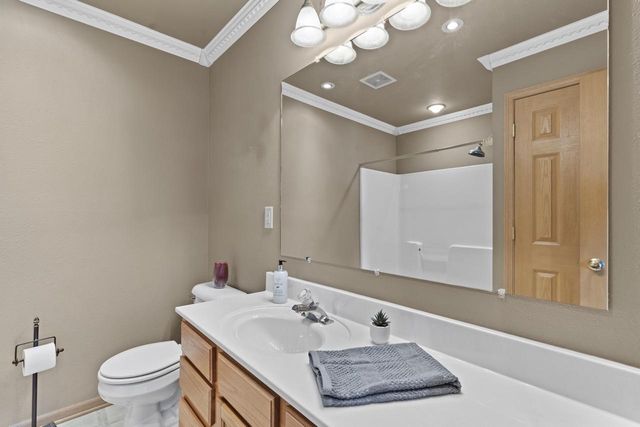 6955 S Rolling Meadows COURT, Oak Creek, WI 53154