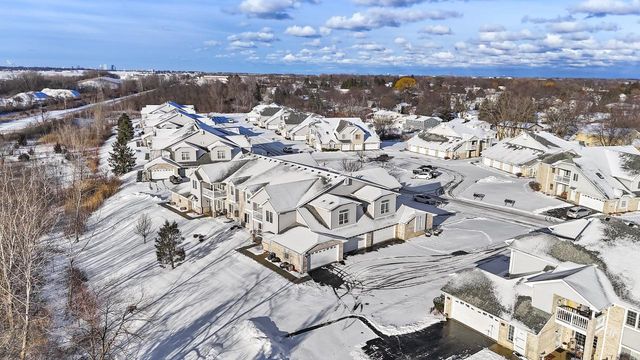 6955 S Rolling Meadows COURT, Oak Creek, WI 53154