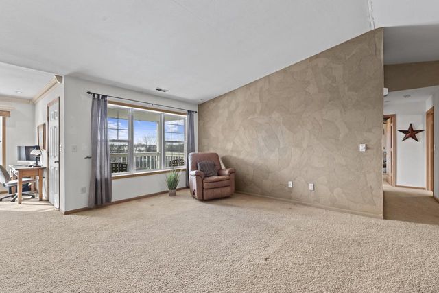 6955 S Rolling Meadows COURT, Oak Creek, WI 53154